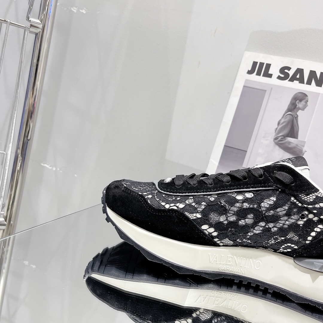 Valenti Hollow Out Series Sneaker - FashionPlug
