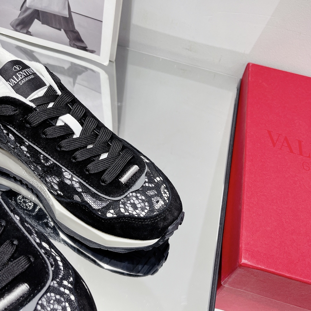 Valenti Hollow Out Series Sneaker - FashionPlug