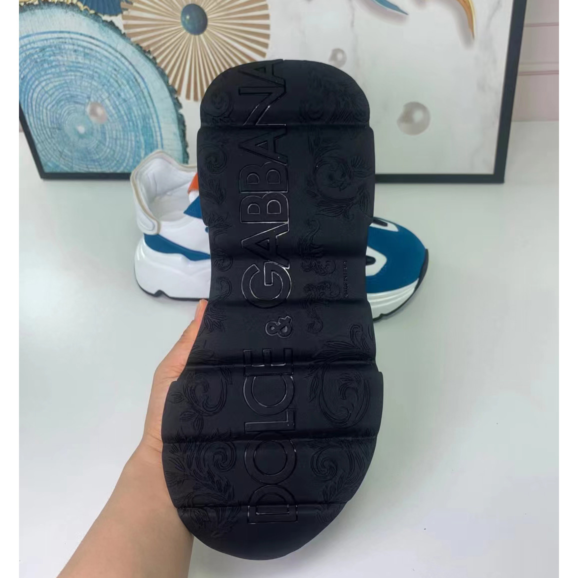 Dolce & Gabbana Logo-Patch Low-Top Sneakers - FashionPlug