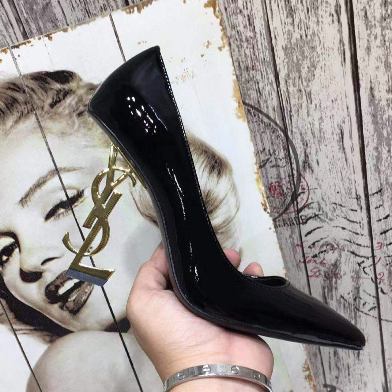Saint Laurent Black Heels - FashionPlug