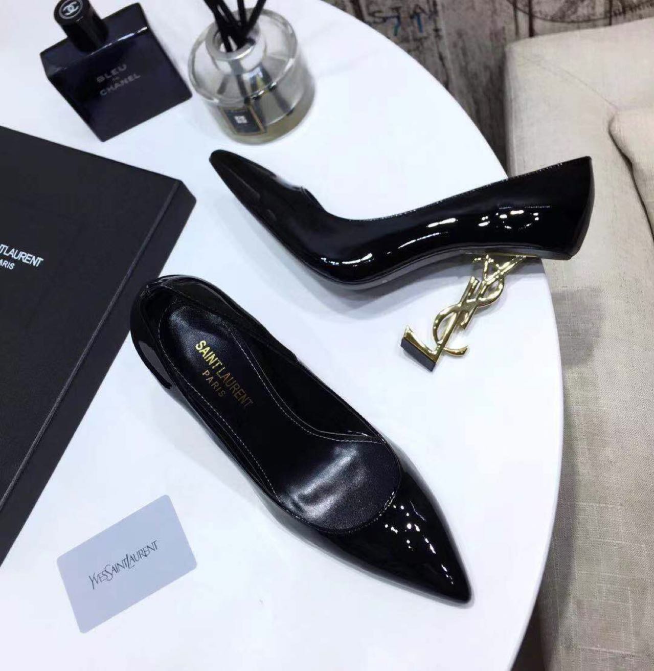 Saint Laurent Black Heels - FashionPlug