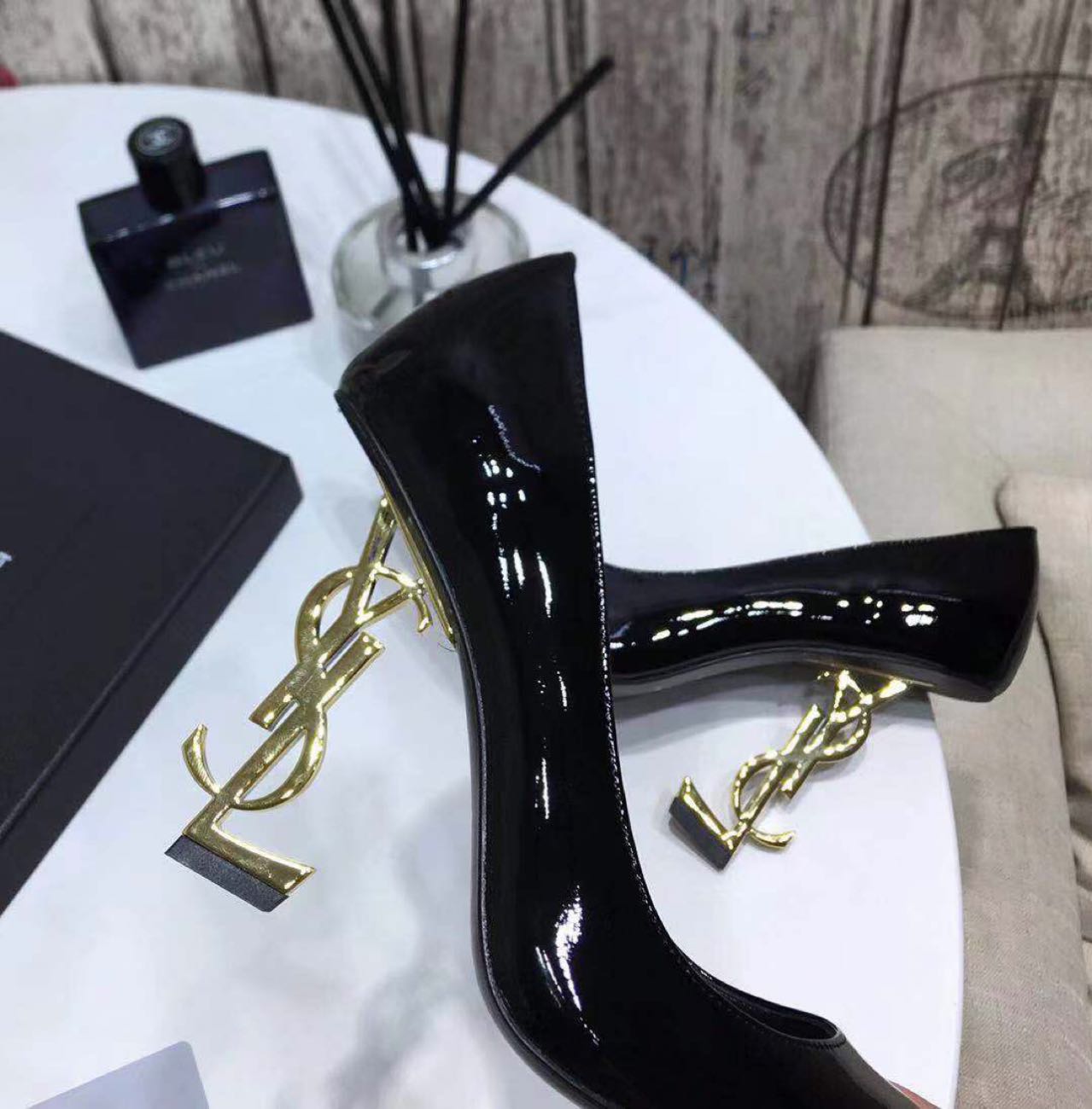 Saint Laurent Black Heels - FashionPlug