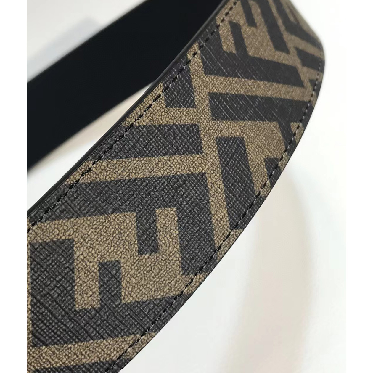 Fendi Leather Belt With FF Buckle - FashionPlug