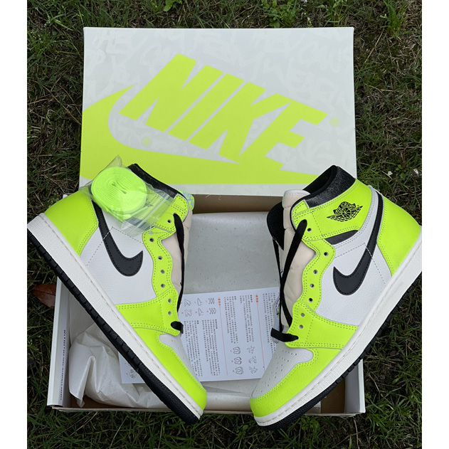 Air Jordan 1 High OG 'Volt' Sneakers   555088-702 - FashionPlug