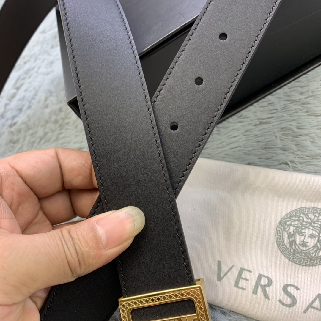 Versace Medusa Head Leather Belt  35mm - FashionPlug
