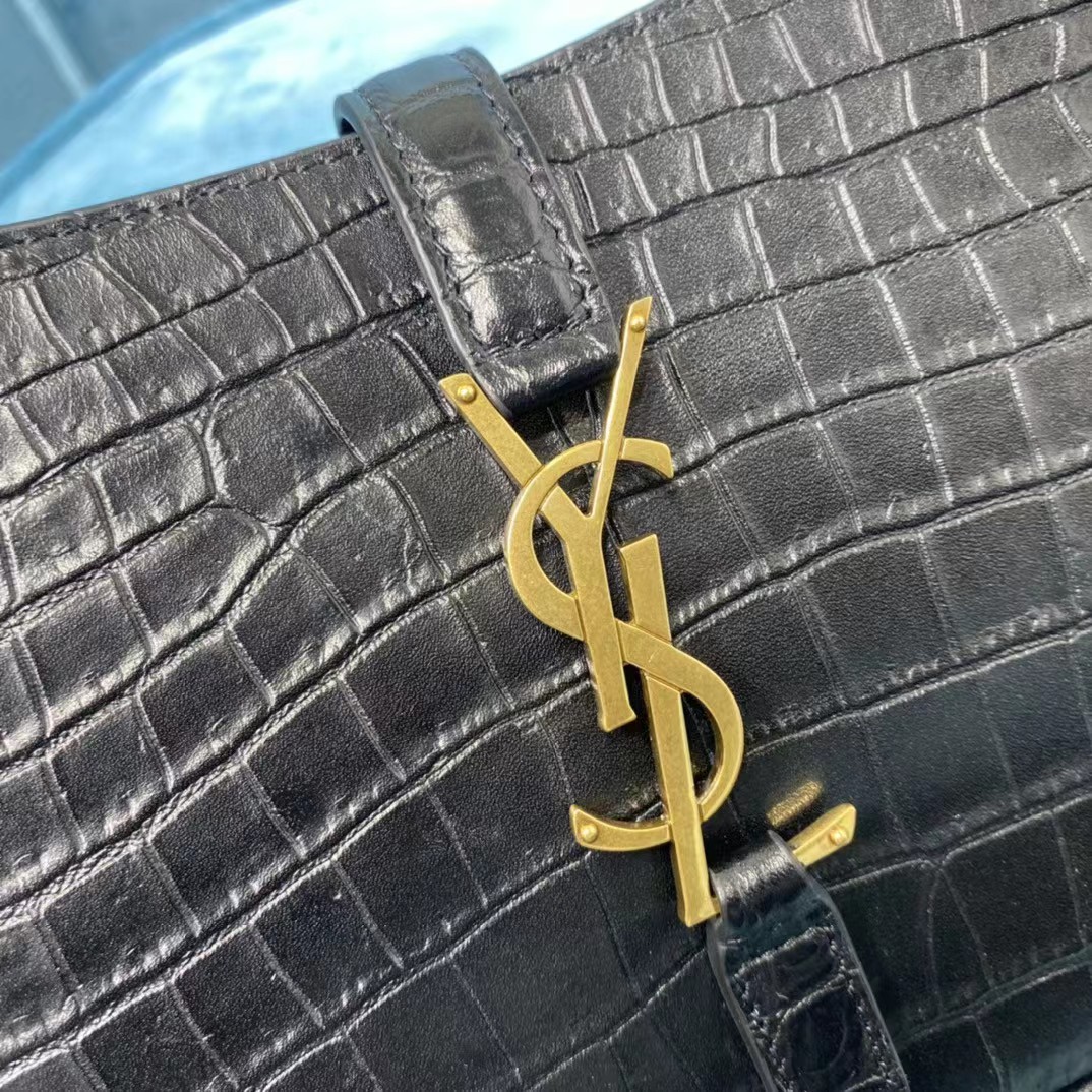 Saint Laurent Black Leather Bag (23-16-6CM) - FashionPlug