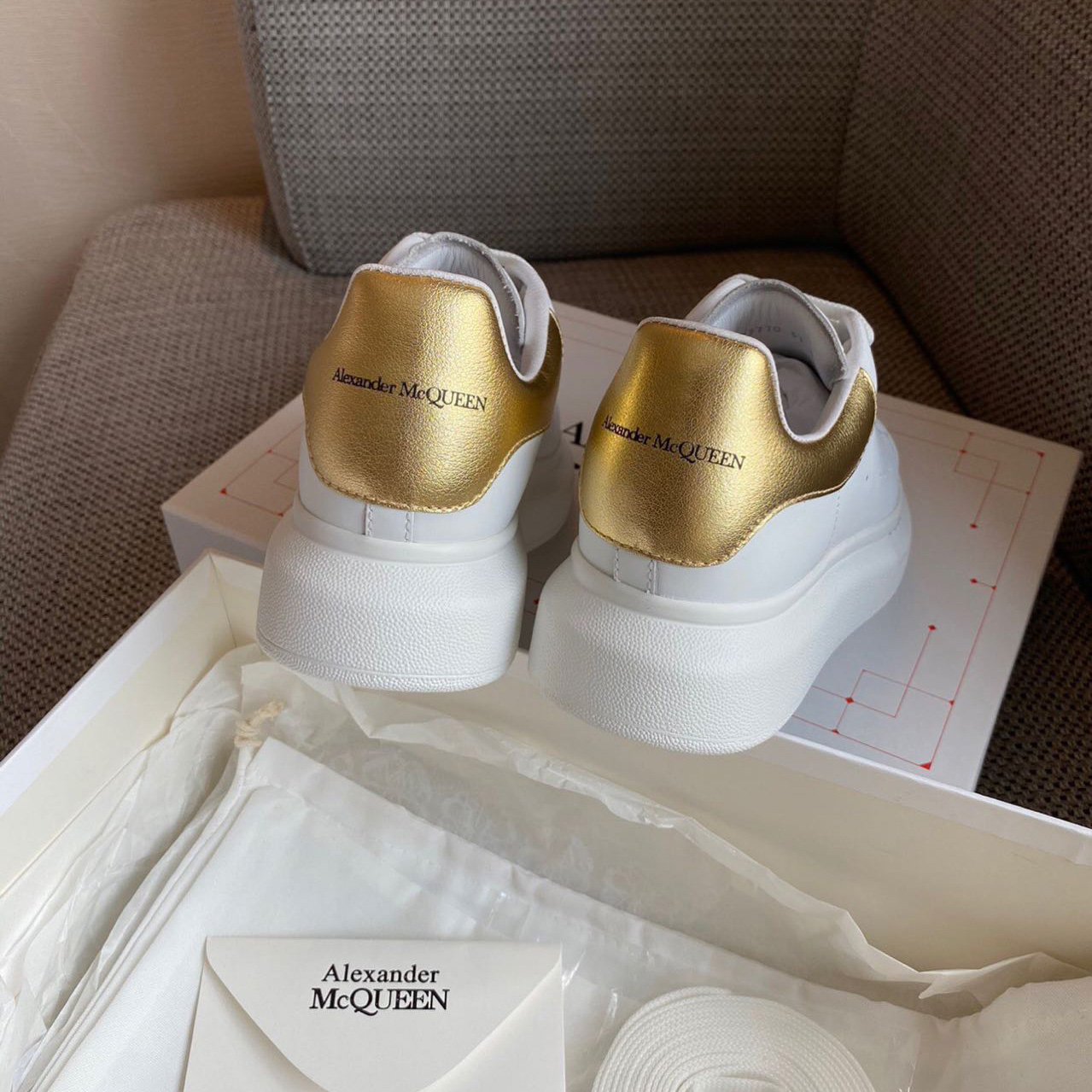 Alexander Mqueen Men's Oversized Metalic Leather Platform Sneakers - FashionPlug