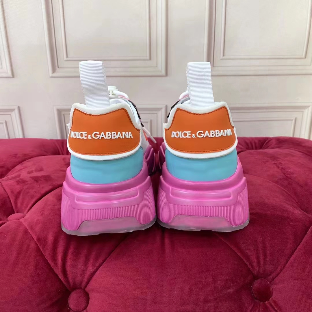 Dolce & Gabbana Logo-Patch Low-Top Sneakers - FashionPlug