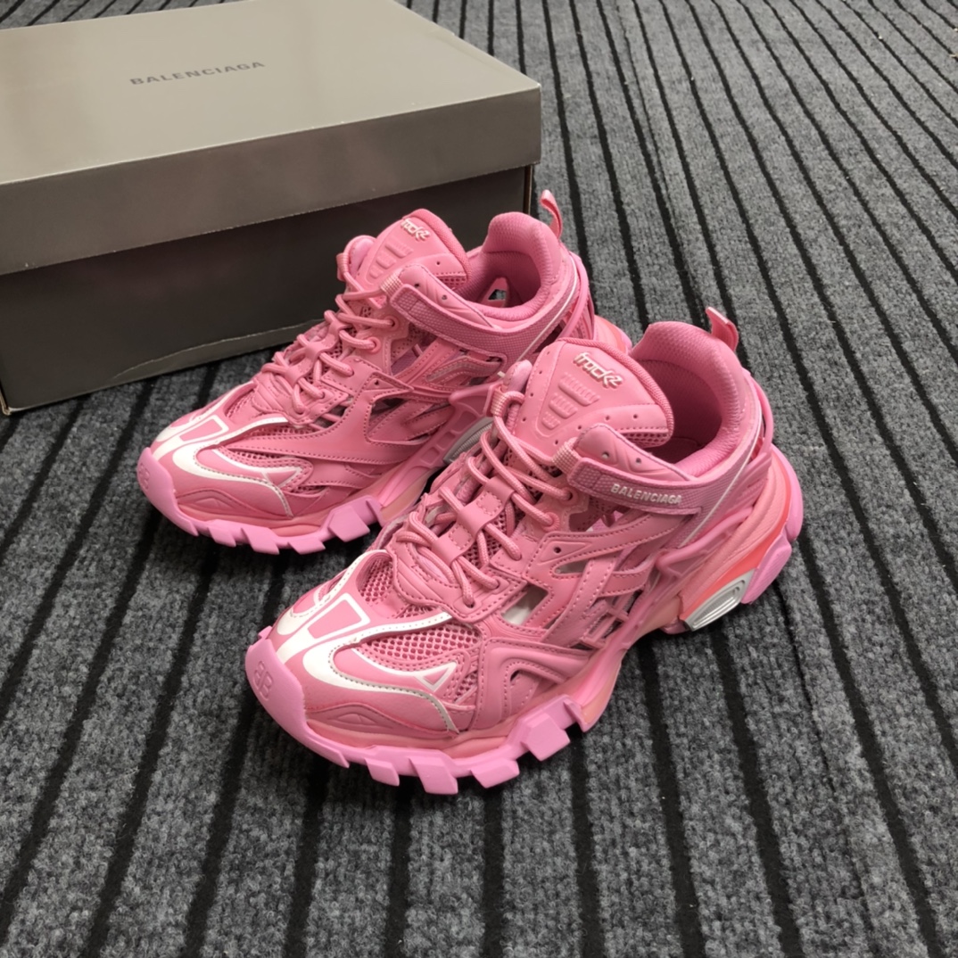Balenciaga Track.2 Sneaker - FashionPlug