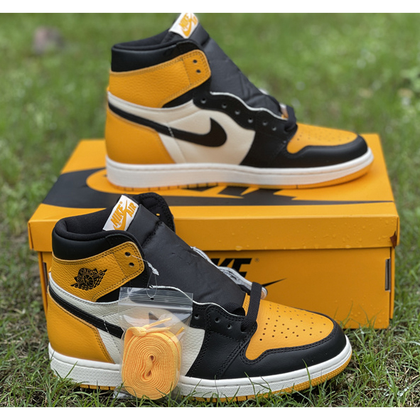 Air Jordan 1 High OG 'Yellow Toe' Sneaker  555088-711 - FashionPlug