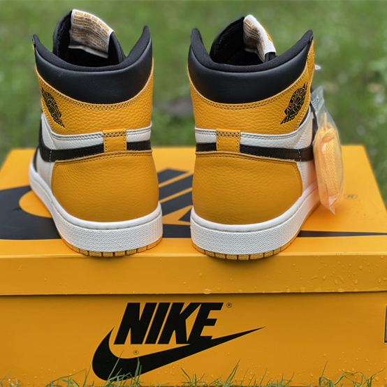 Air Jordan 1 High OG 'Yellow Toe' Sneaker  555088-711 - FashionPlug