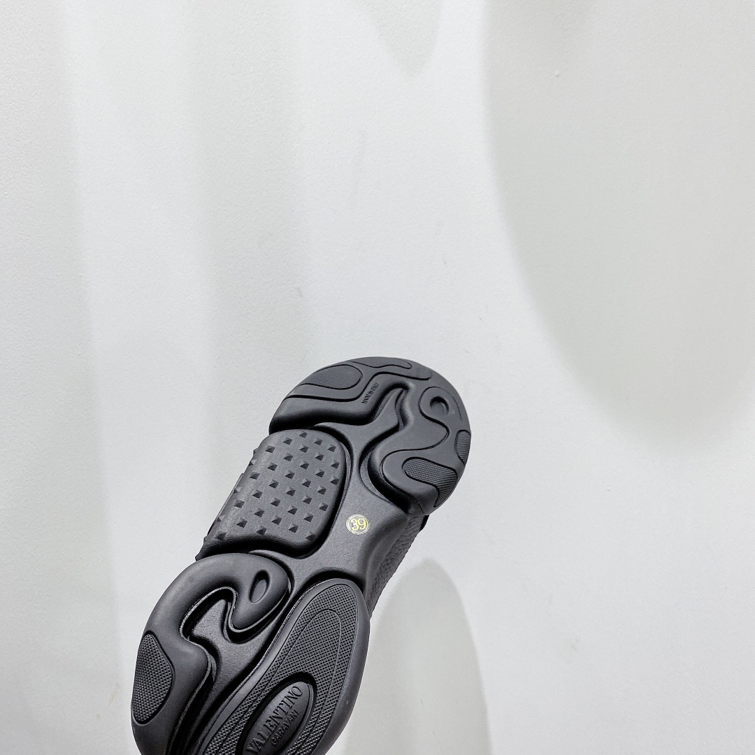 Valenti Mesh Fabric And Suede Sneakers - FashionPlug