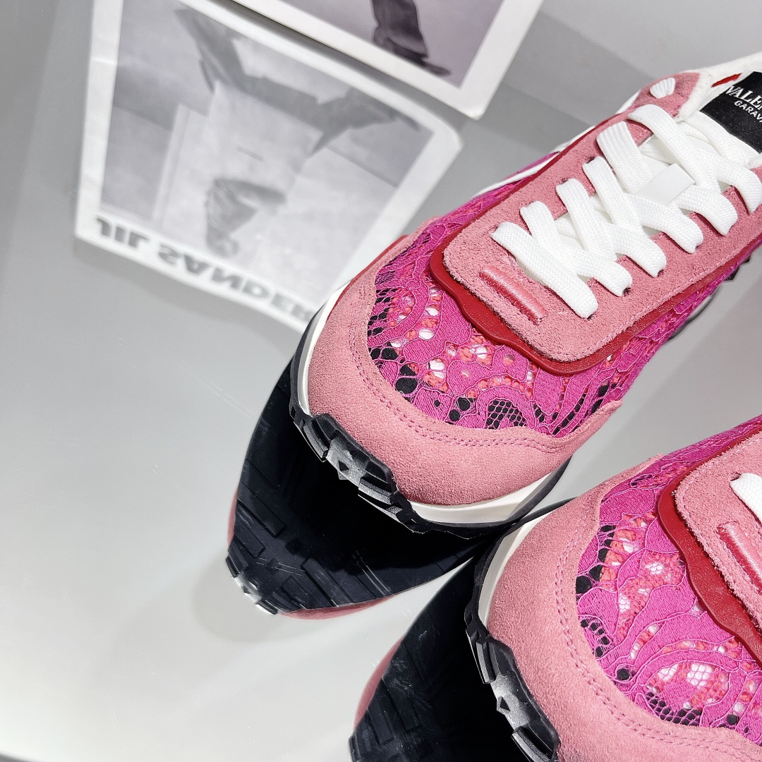 Valenti Hollow Out Series Sneaker - FashionPlug
