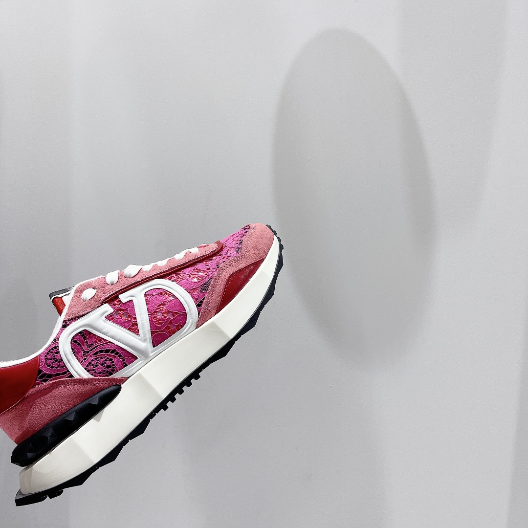 Valenti Hollow Out Series Sneaker - FashionPlug