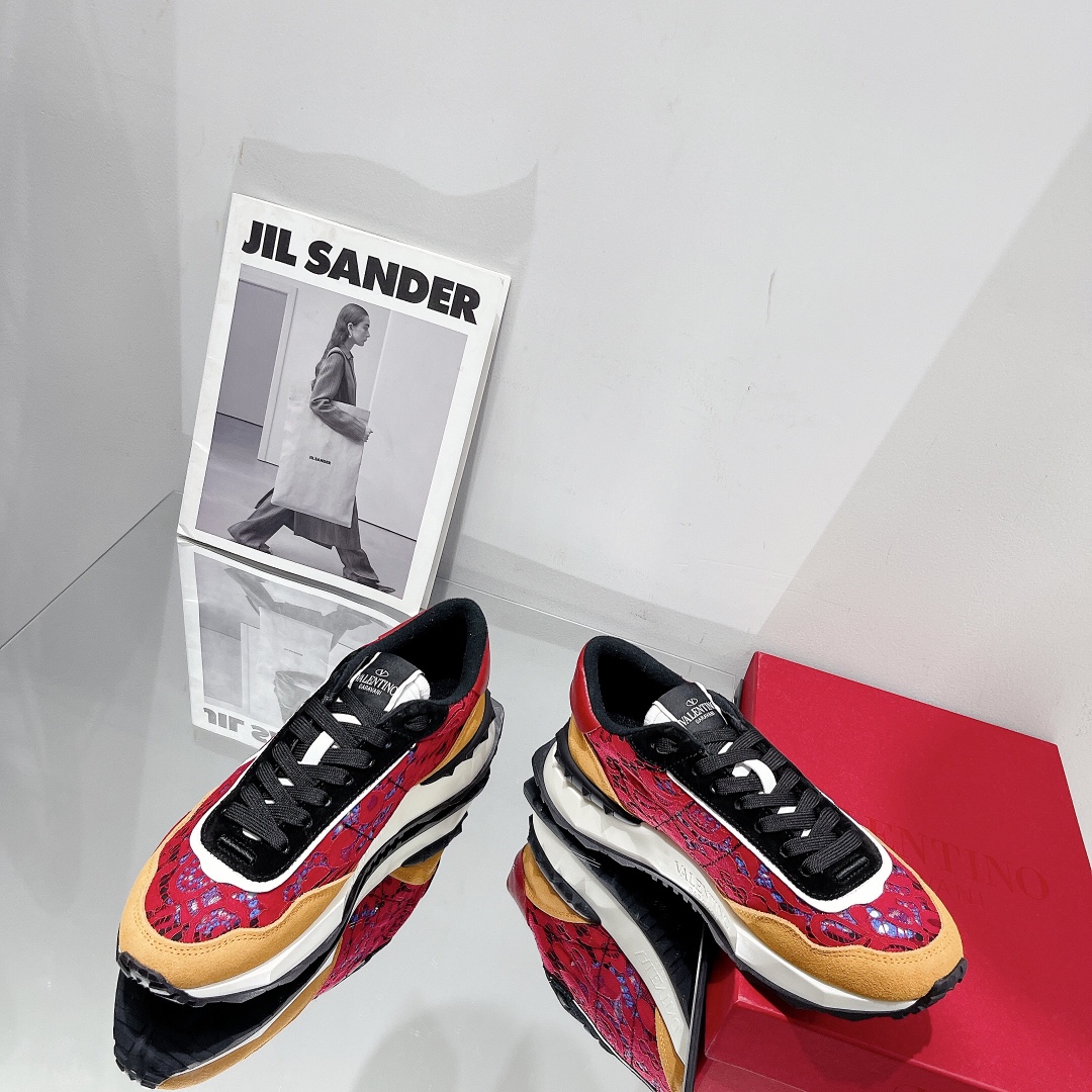 Valenti Hollow Out Series Sneaker - FashionPlug