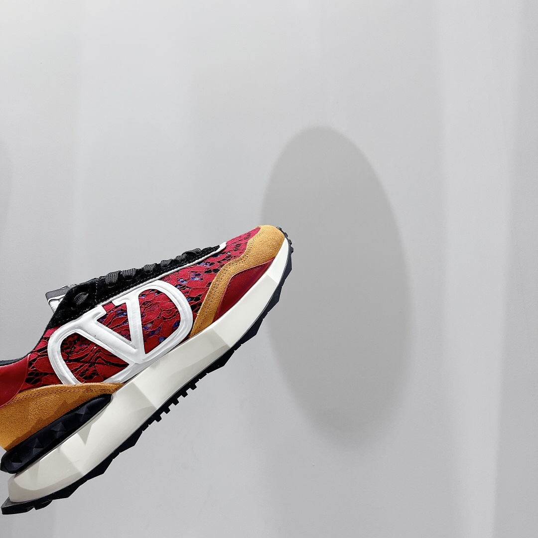 Valenti Hollow Out Series Sneaker - FashionPlug