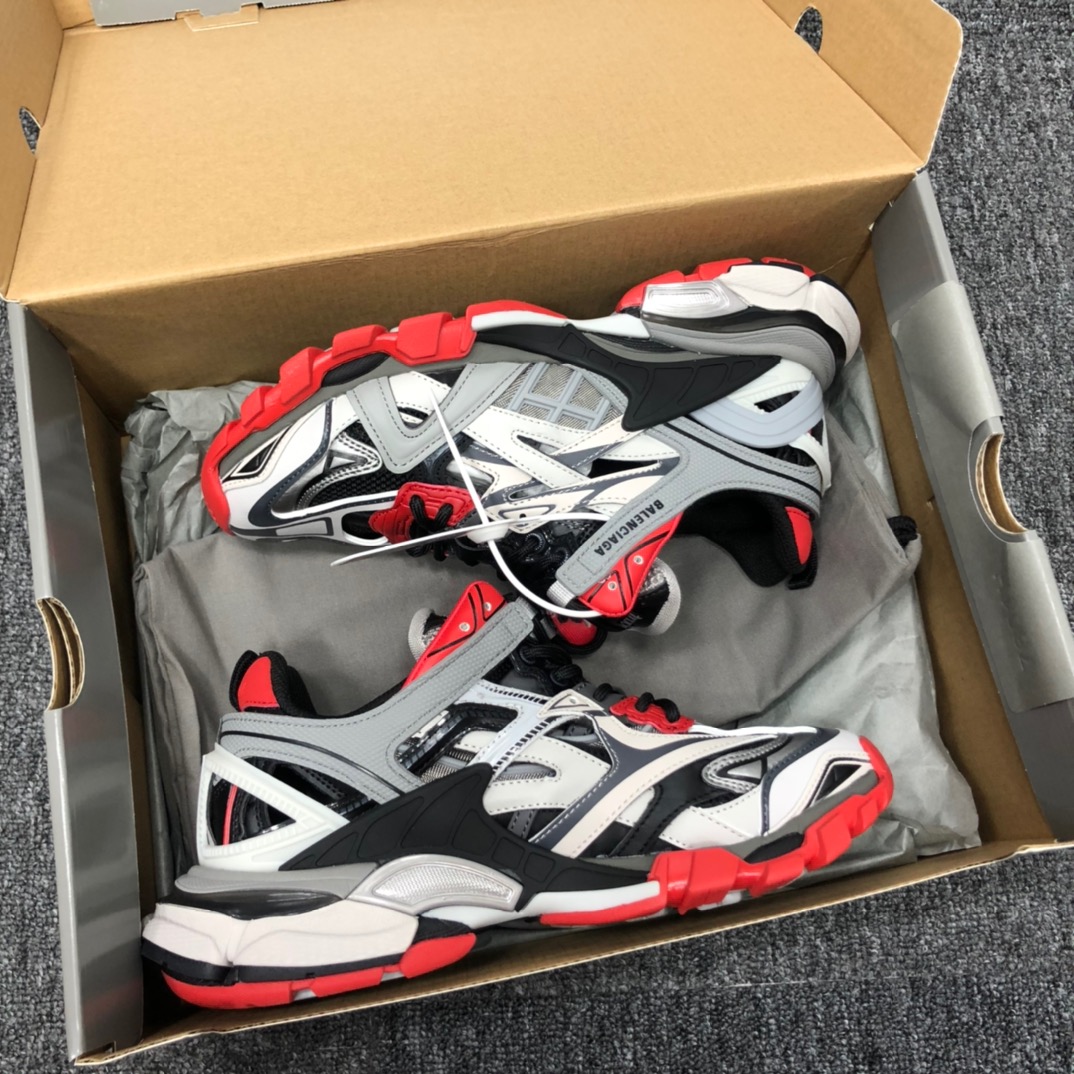 Balenciaga Track.2 Sneaker - FashionPlug
