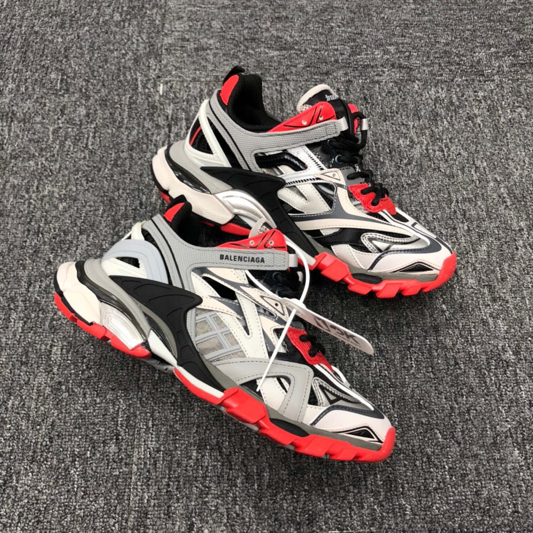 Balenciaga Track.2 Sneaker - FashionPlug