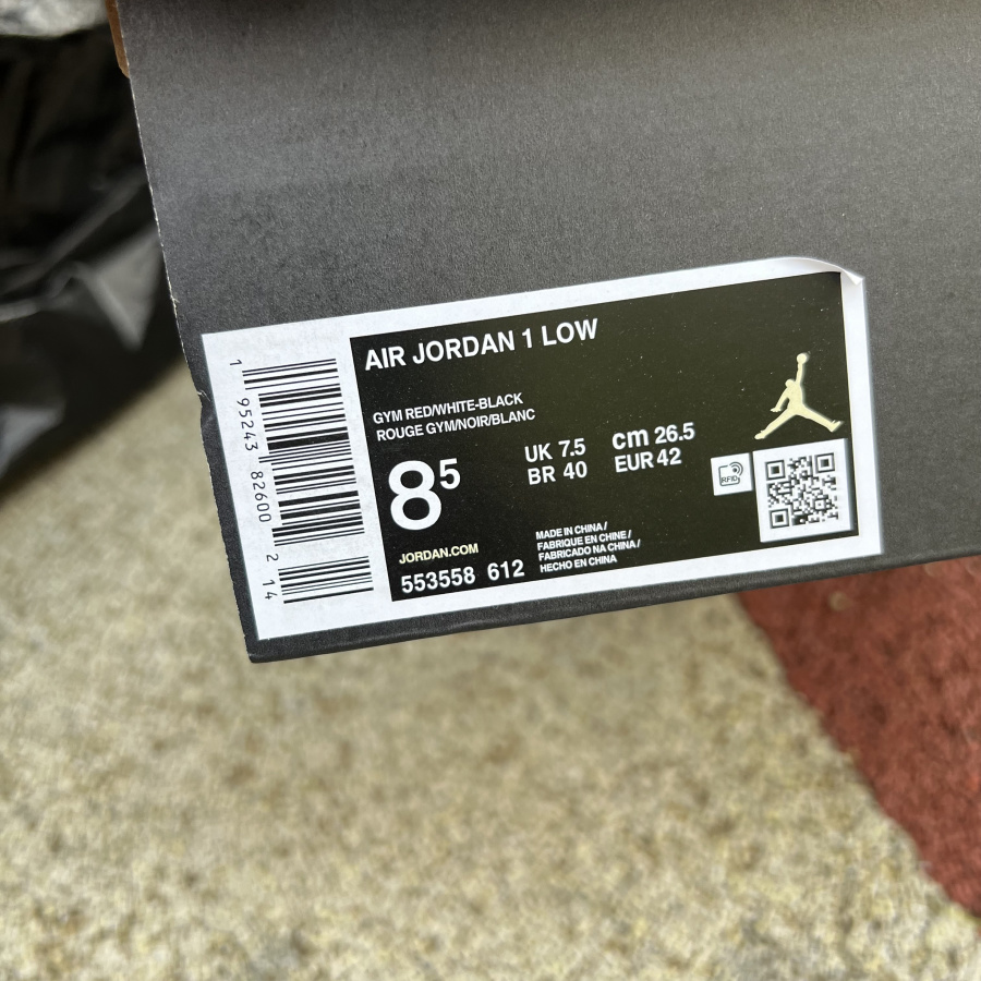 Jordan  Air 1 Low 'Chicago' Sneaker   553558-612 - FashionPlug