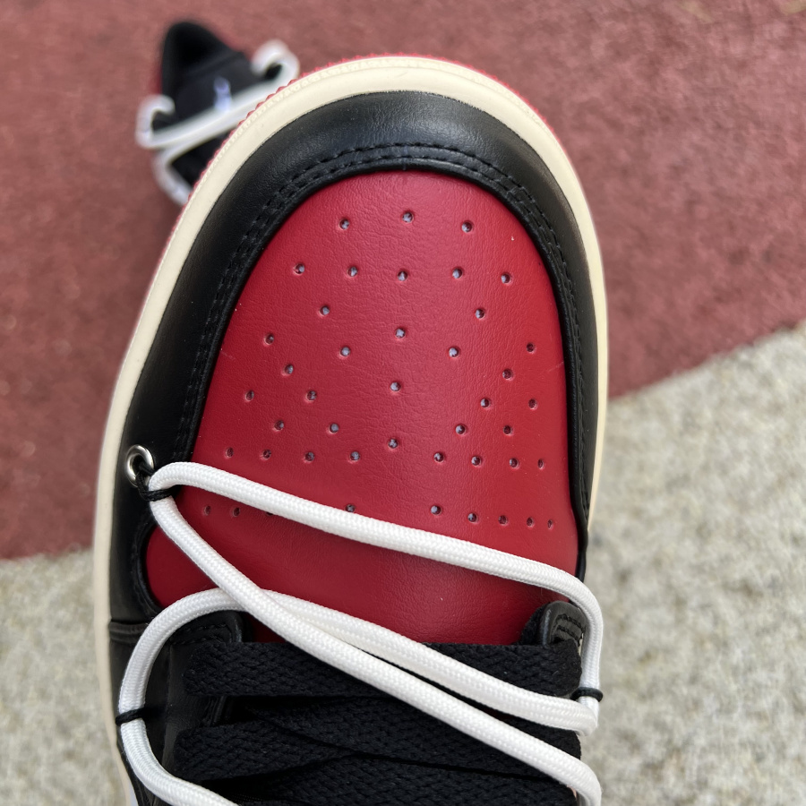 Jordan  Air 1 Low 'Chicago' Sneaker   553558-612 - FashionPlug