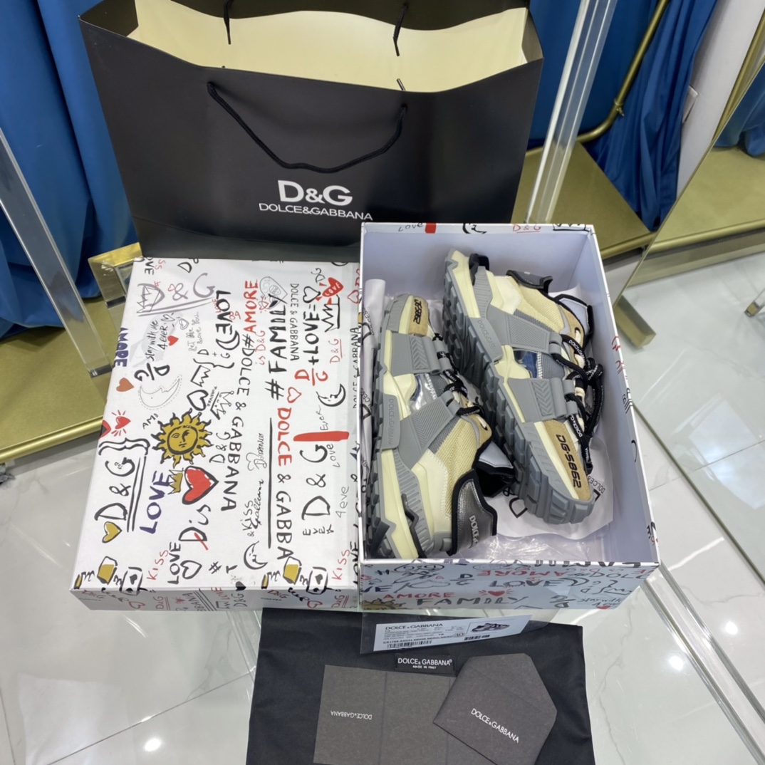 Dolce & Gabbana Mixed-Material Space Sneakers - FashionPlug