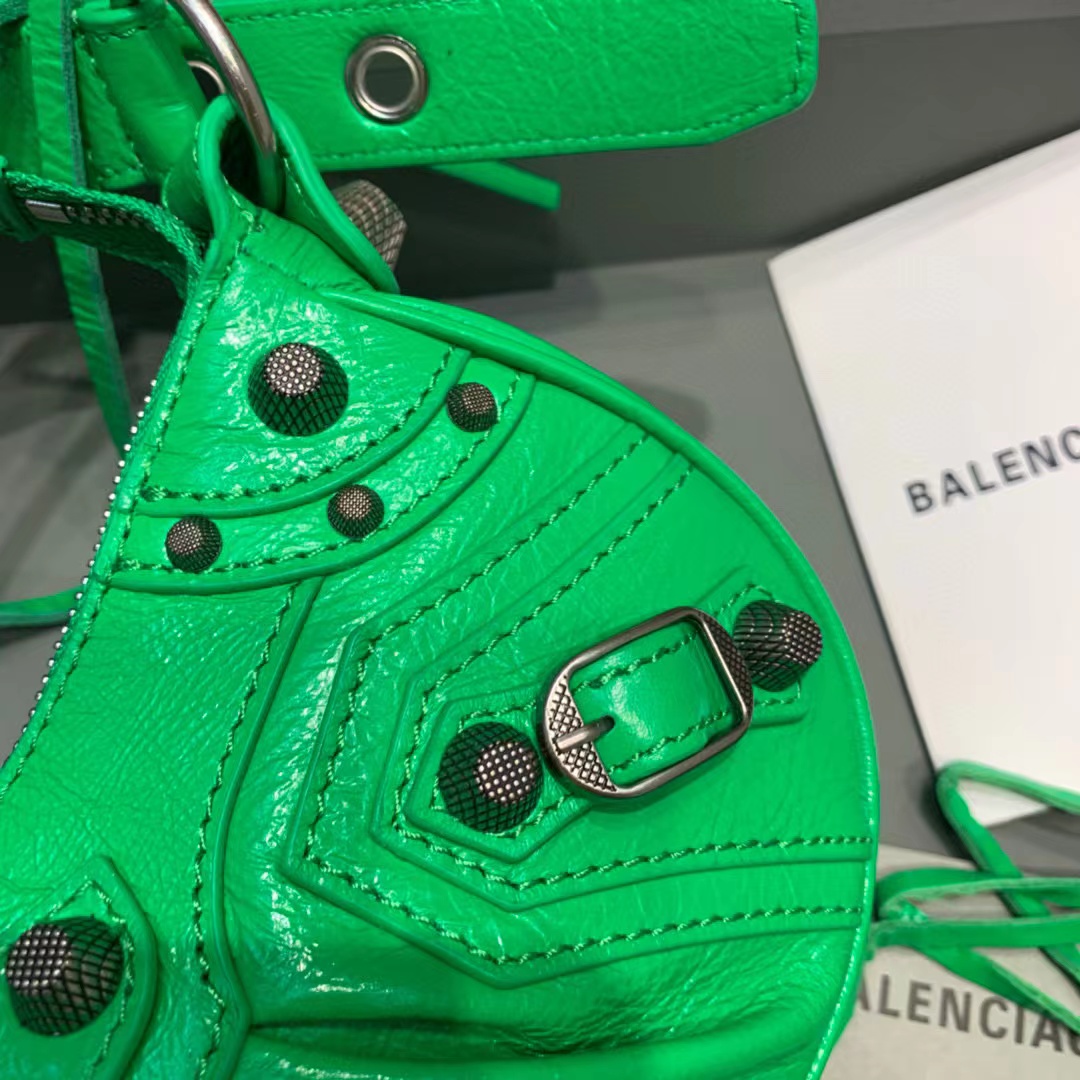 Balenciaga Le Cagole XS Shoulder Bag In Green(26-12-6cm) - FashionPlug
