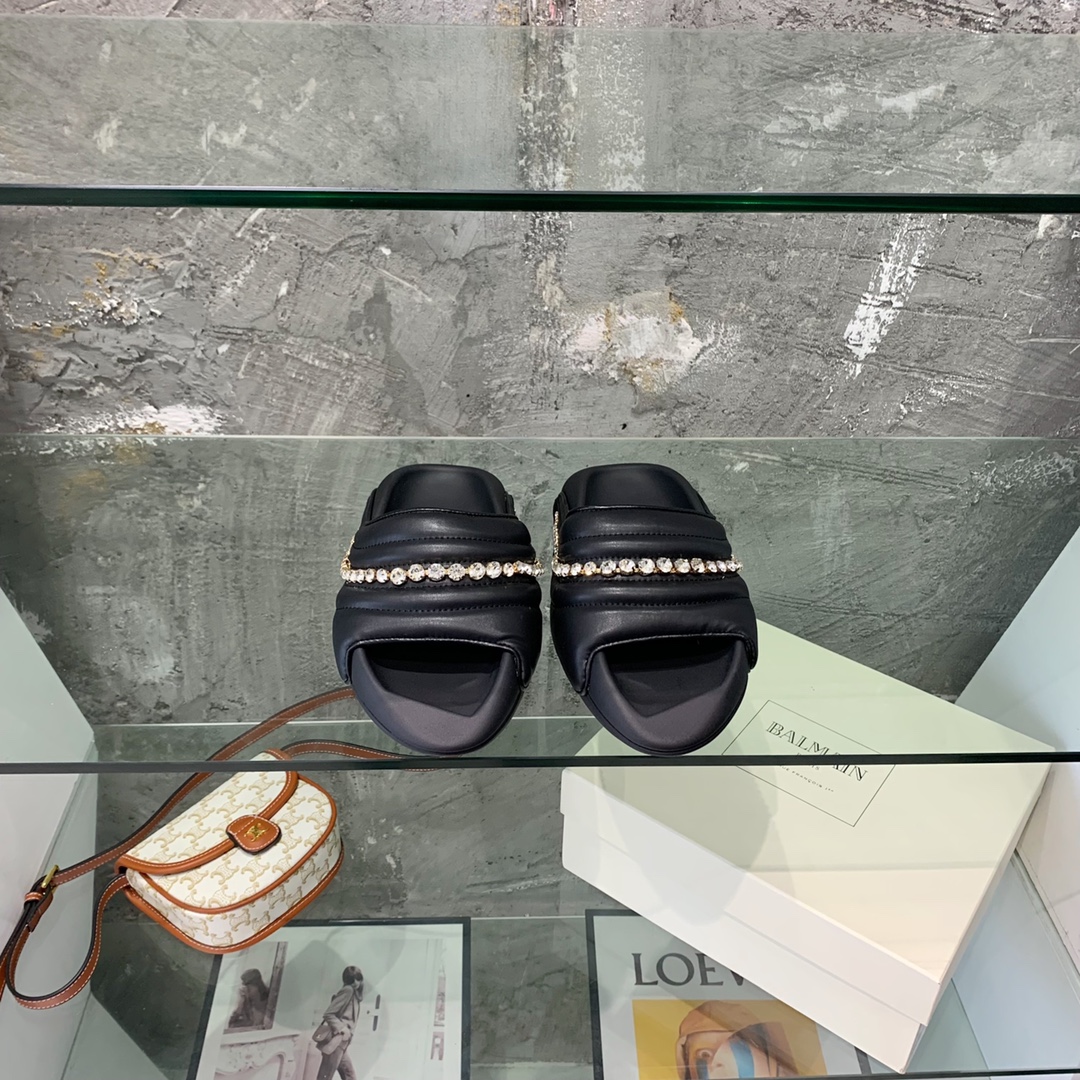 Balmain B-It-Puffy Slides - FashionPlug
