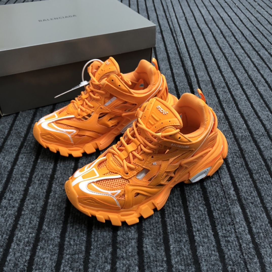 Balenciaga Track.2 Sneaker - FashionPlug
