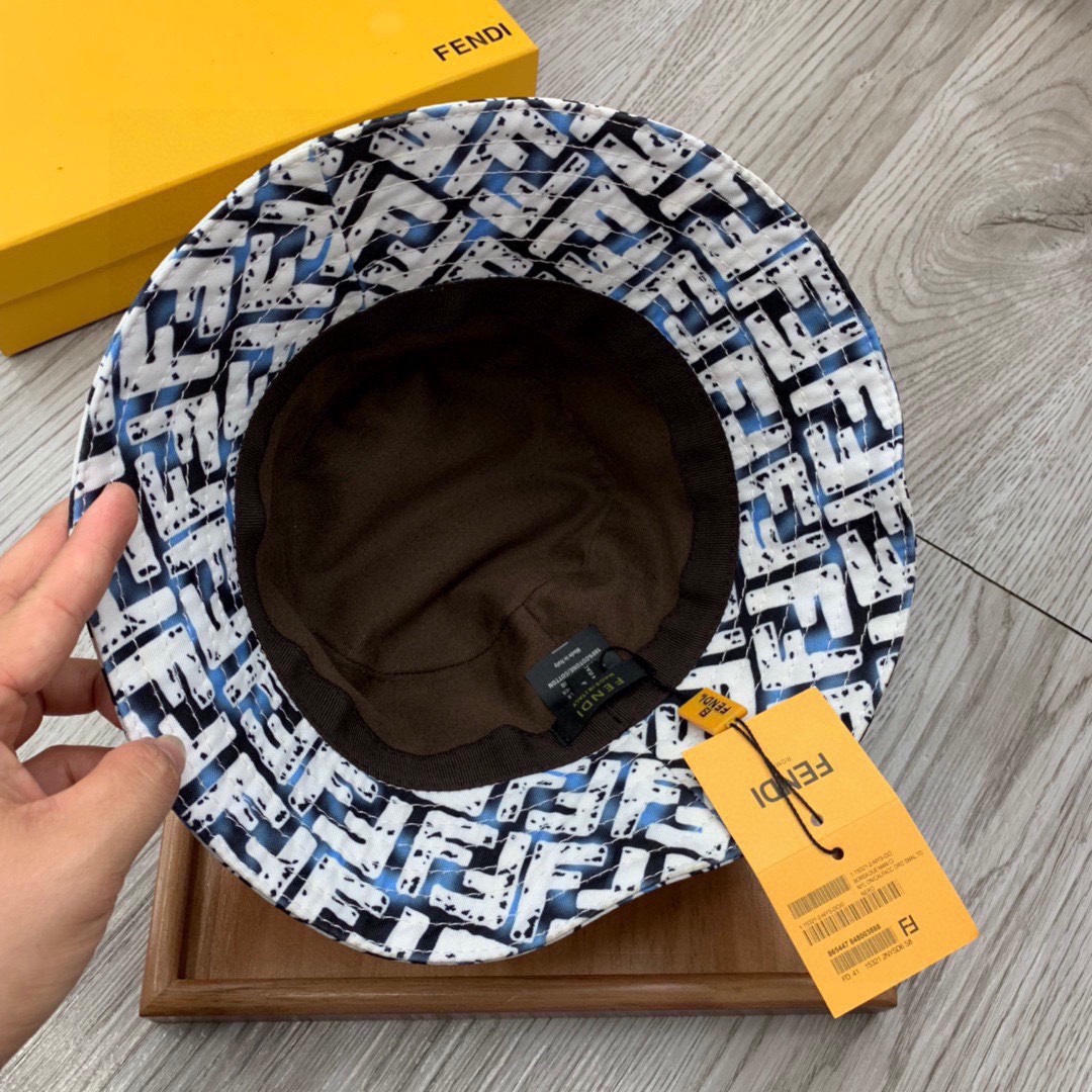 Fendi Multicolor Canvas Bucket Hat - FashionPlug