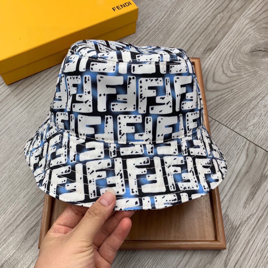 Fendi Multicolor Canvas Bucket Hat - FashionPlug