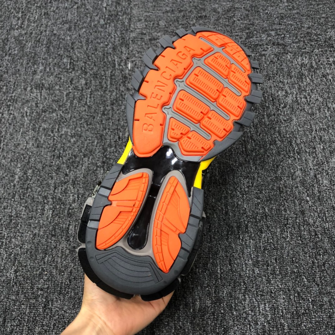Balenciaga Track.2 Sneaker - FashionPlug