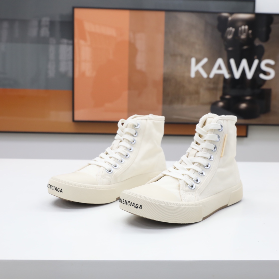 Balenciaga Men's  Paris High Top Sneaker In White - FashionPlug