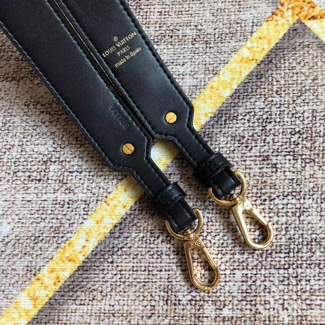 Louis Vuitton Shoulder Strap (0.2x3x105cm) - FashionPlug