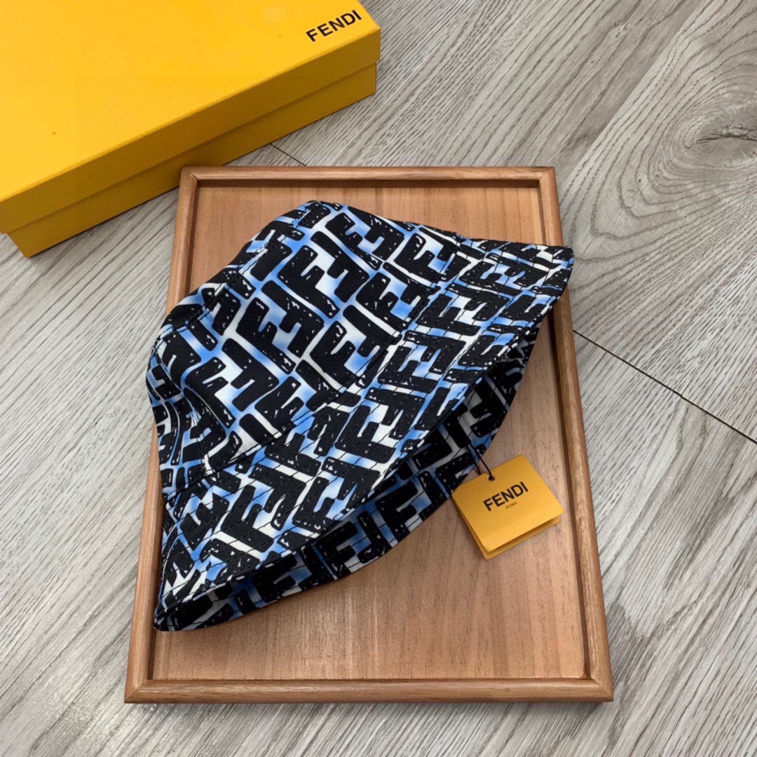 Fendi Multicolor Canvas Bucket Hat - FashionPlug