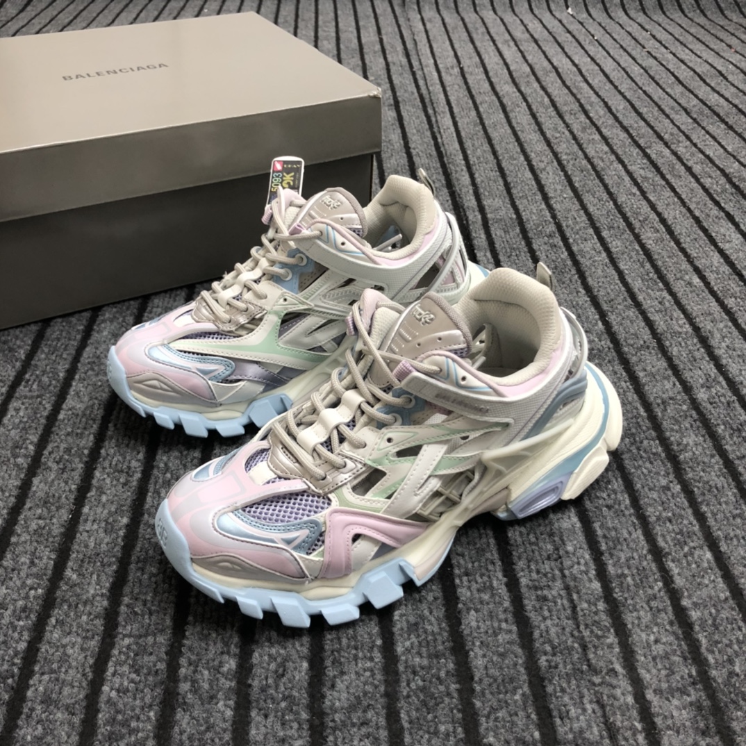 Balenciaga Track.2 Sneaker - FashionPlug