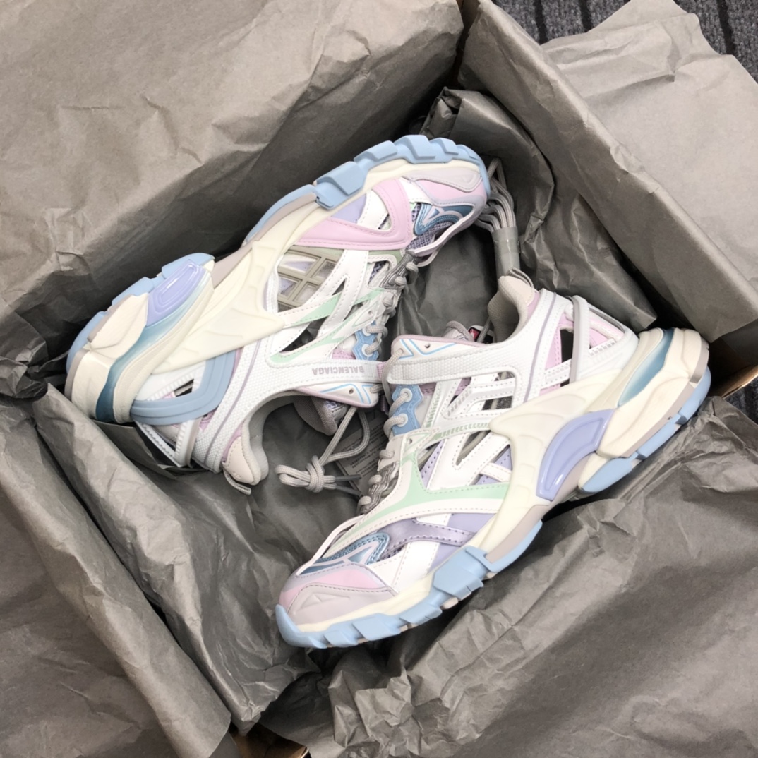 Balenciaga Track.2 Sneaker - FashionPlug