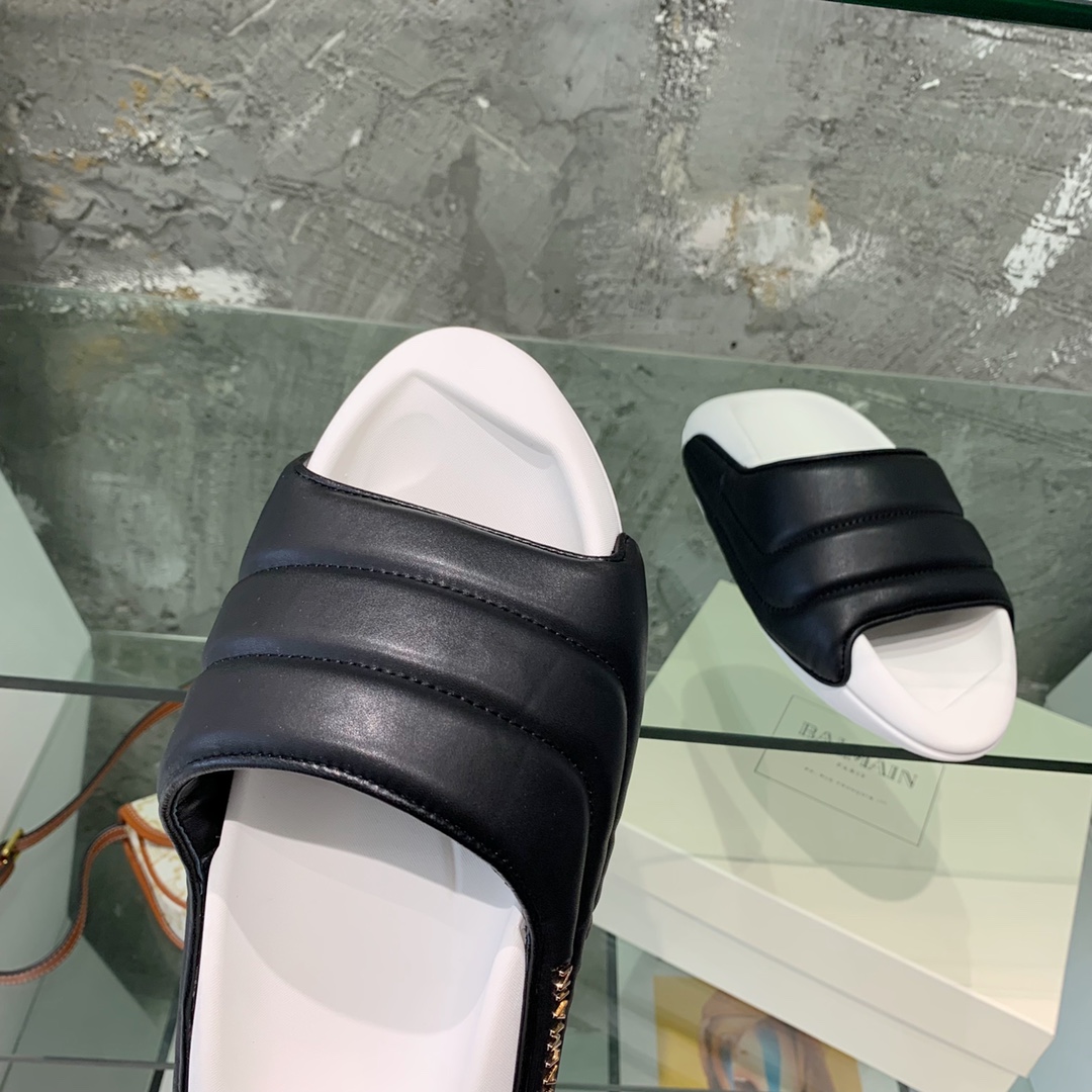 Balmain B-It-Puffy Slides - FashionPlug