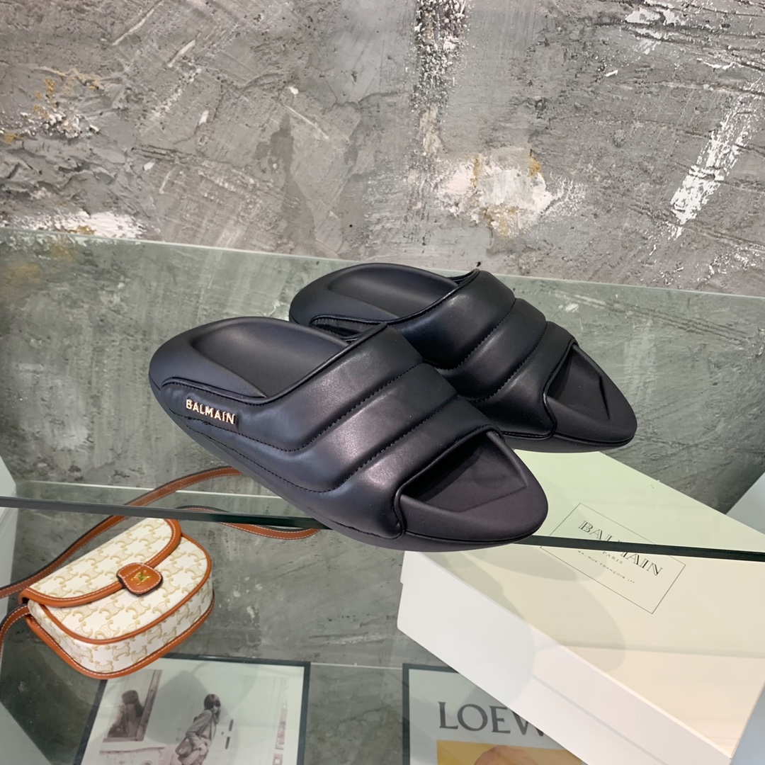 Balmain B-It-Puffy Slides - FashionPlug