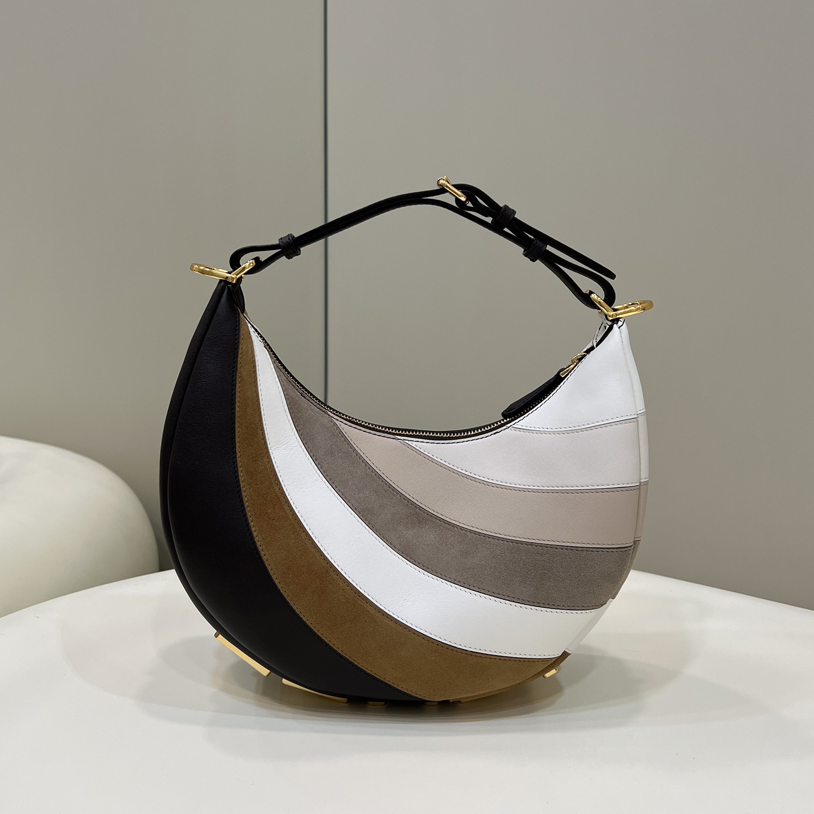 Fendi Graphy  Leather Bag(29*24.5*10cm) - FashionPlug