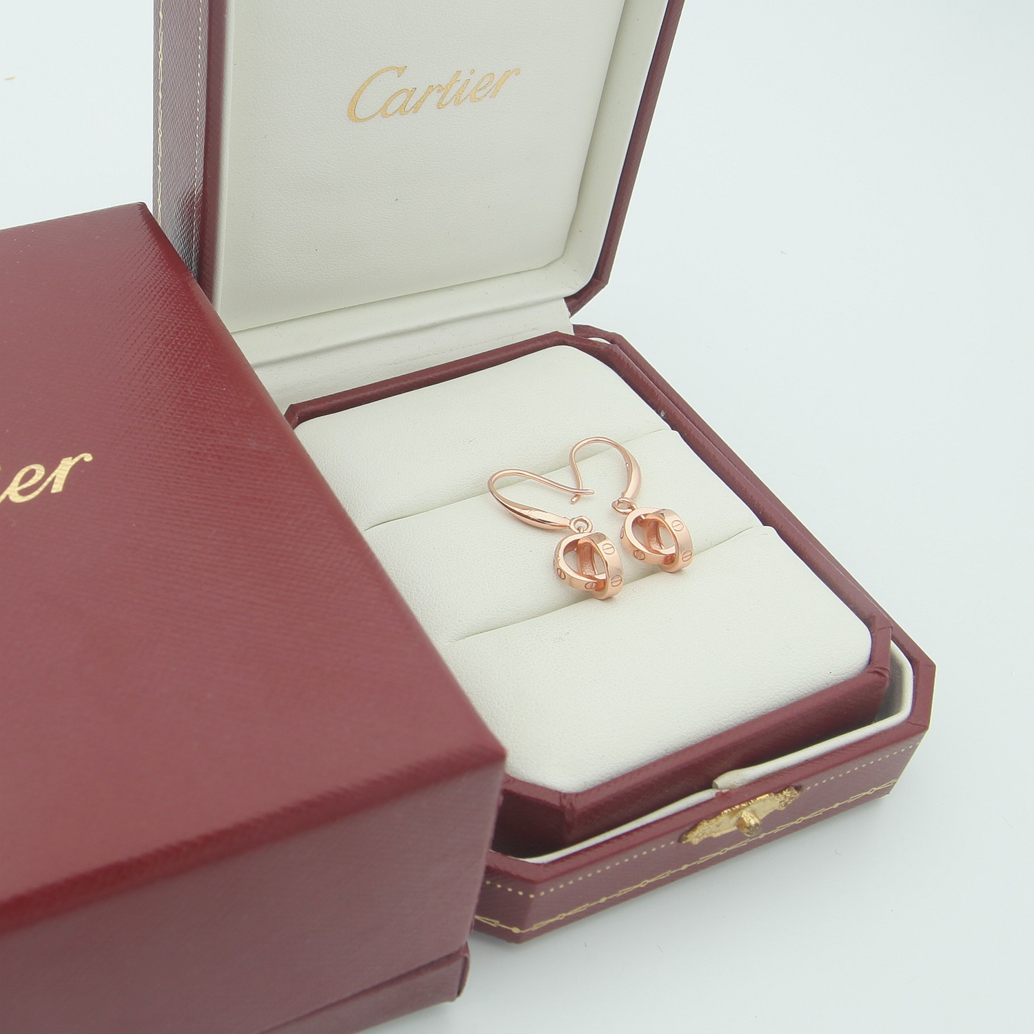 Cartier Earrings - FashionPlug