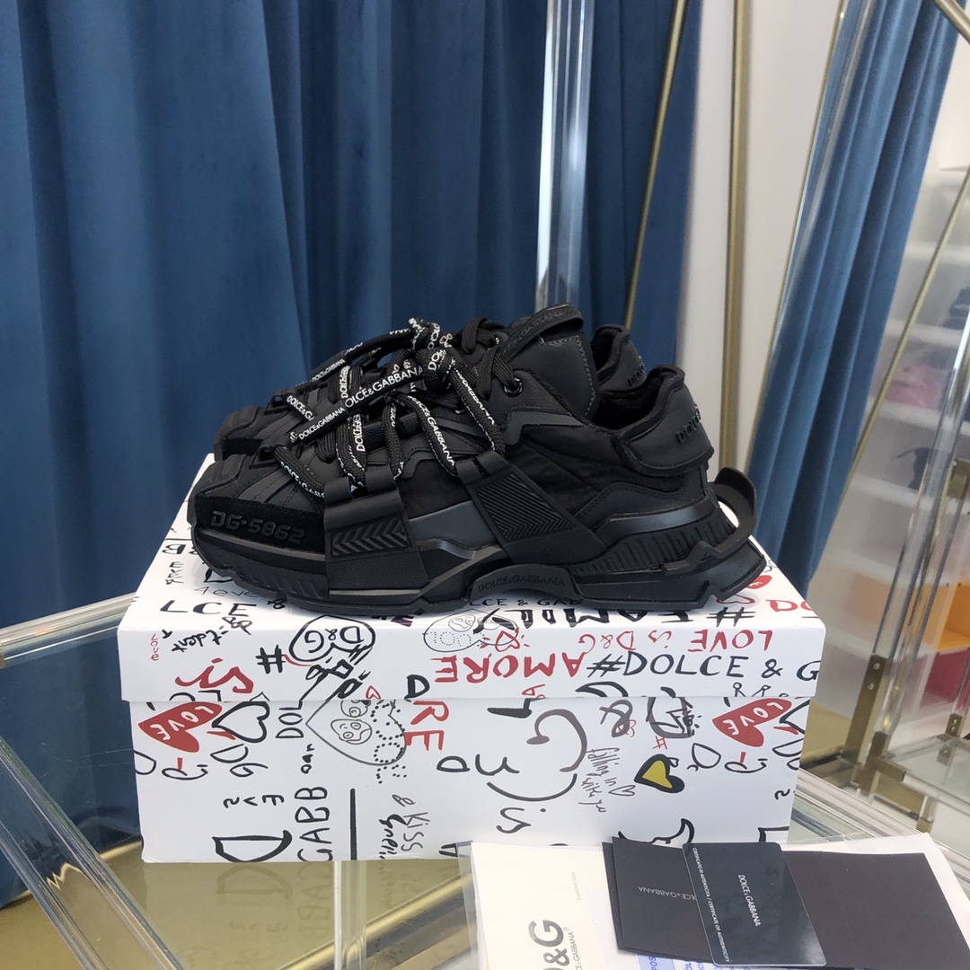 Dolce & Gabbana Mixed-Material Space Sneakers - FashionPlug