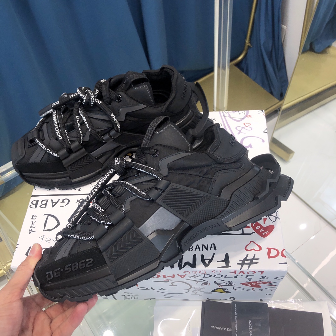 Dolce & Gabbana Mixed-Material Space Sneakers - FashionPlug