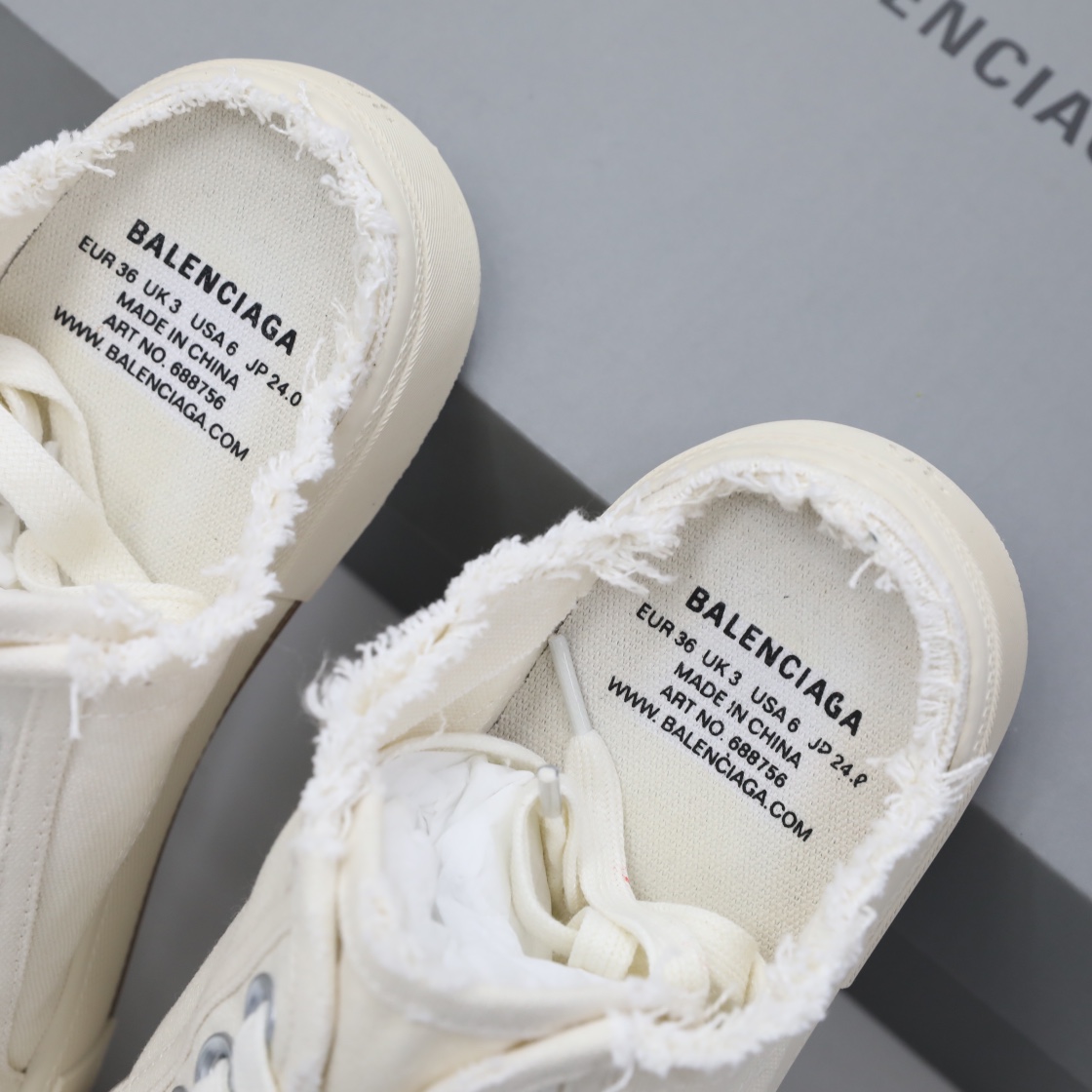 Balenciaga Men's Paris Sneaker Mule In White - FashionPlug
