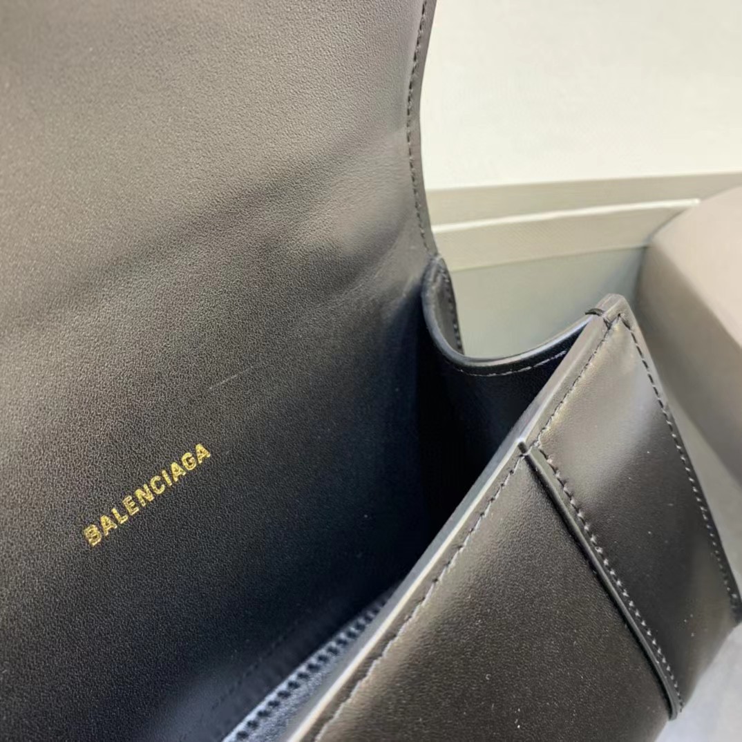 Balenciaga Logo Print Leather Handbag(19-11-8 cm) - FashionPlug
