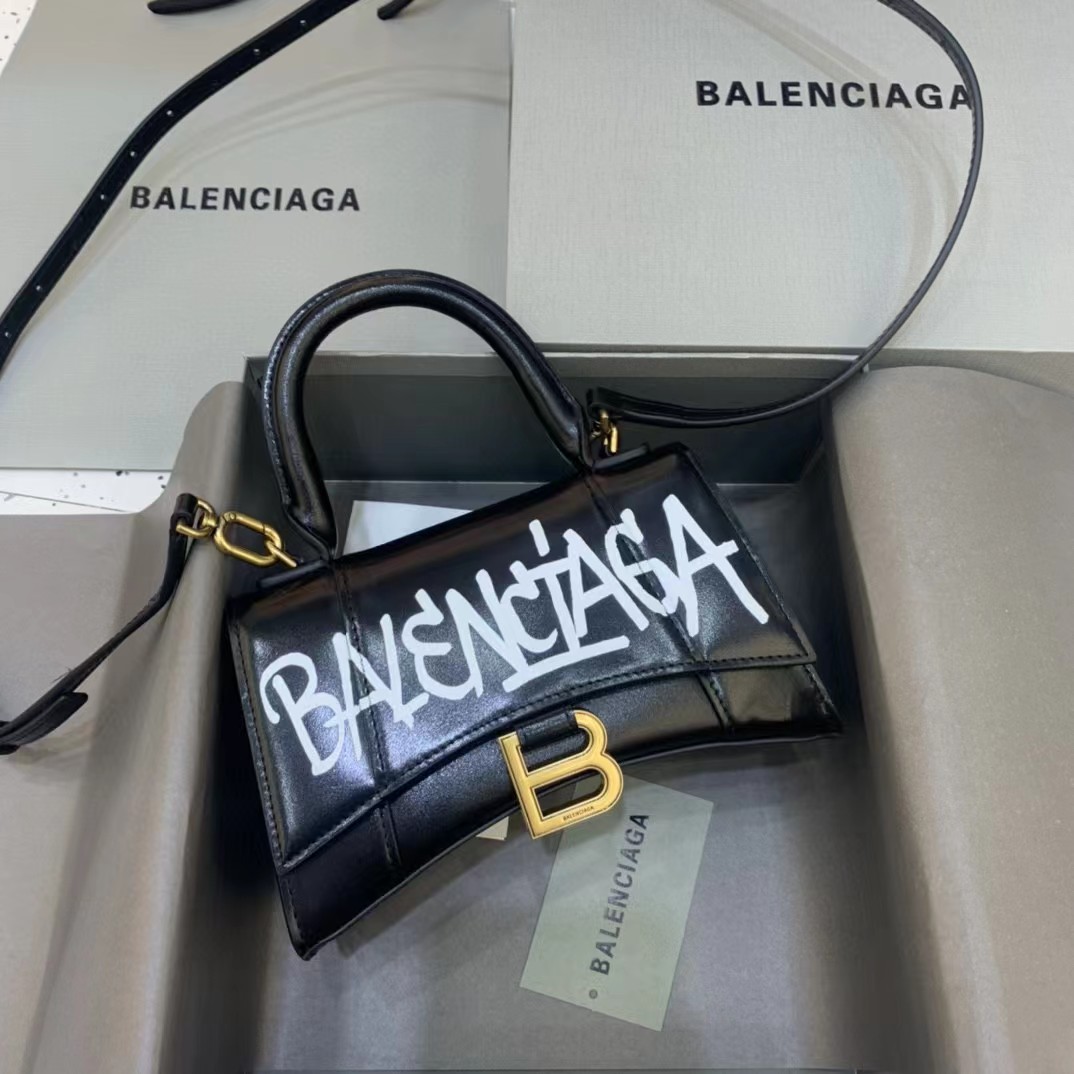Balenciaga Logo Print Leather Handbag(19-11-8 cm) - FashionPlug