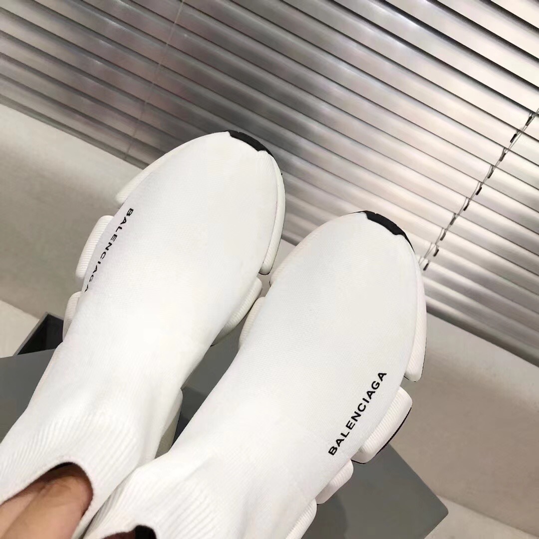 Balenciaga  Speed 2.0 Recycled Knit Sneaker In White/Black - FashionPlug
