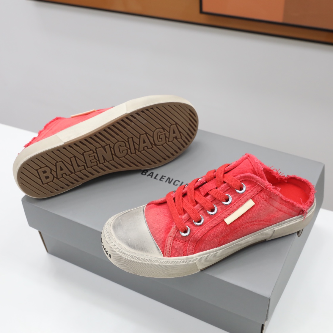 Balenciaga Men's Paris Sneaker Mule In Red - FashionPlug