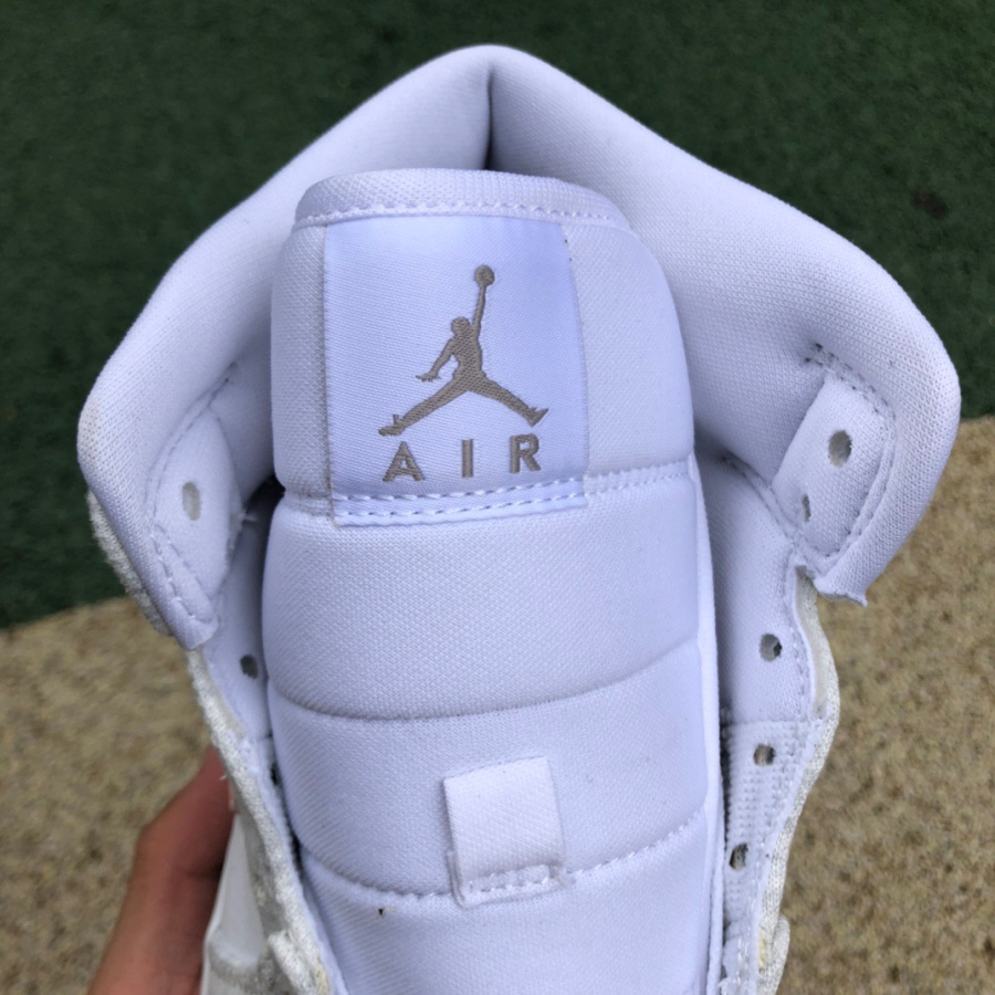 Air Jordan 1 Mid SE AJ1 'Light Iron Ore' Middle Top Sneaker  DN4045-001 - FashionPlug
