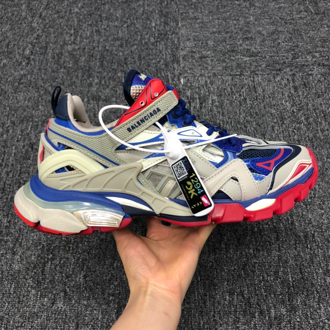 Balenciaga Track.2 Sneaker - FashionPlug