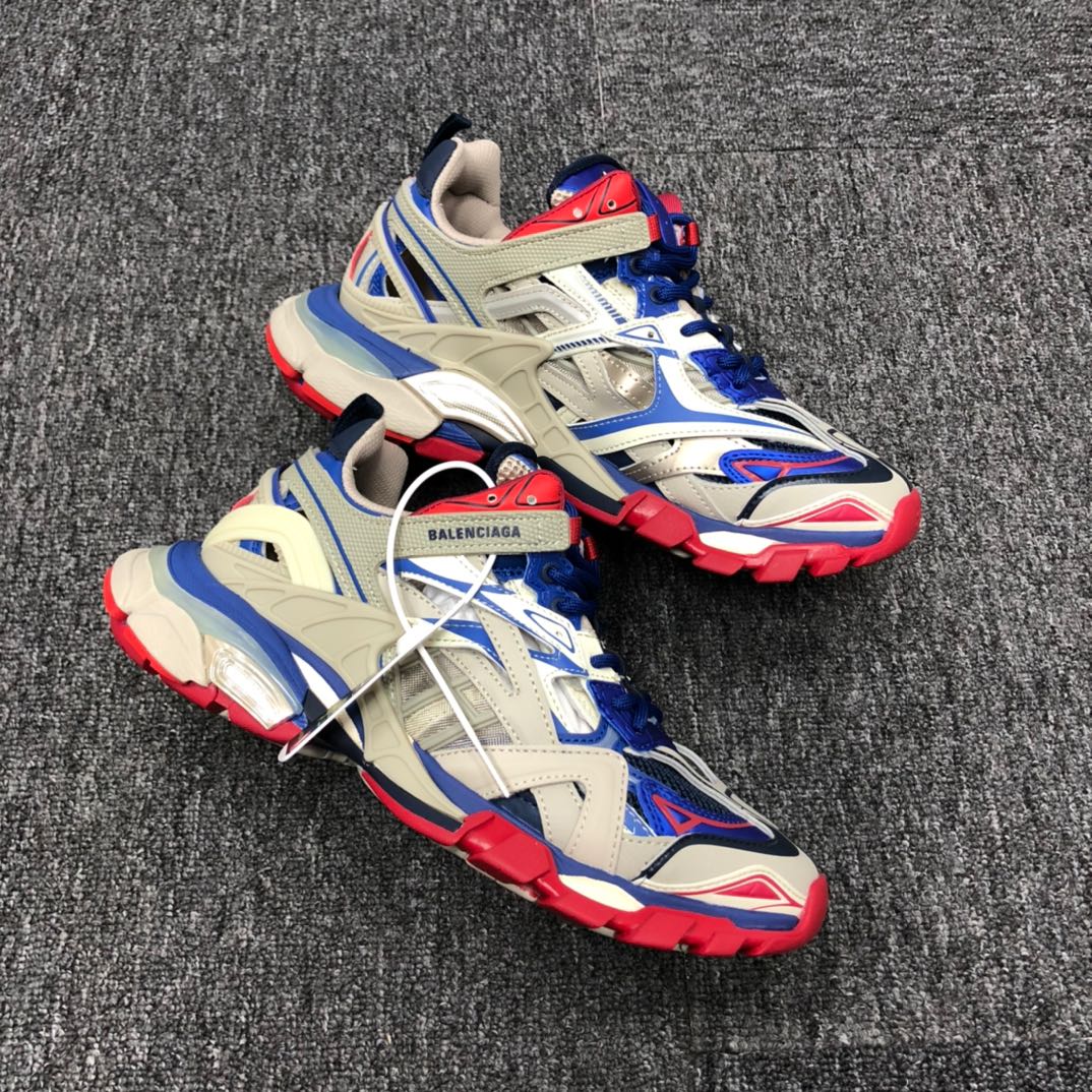 Balenciaga Track.2 Sneaker - FashionPlug